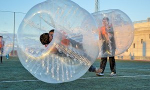 Vídeo Fútbol Burbuja con Burbuja Sport