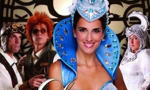 Lucía la Maga, con Nuria Fergó, en Águilas