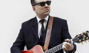 Pike Cavalero en concierto